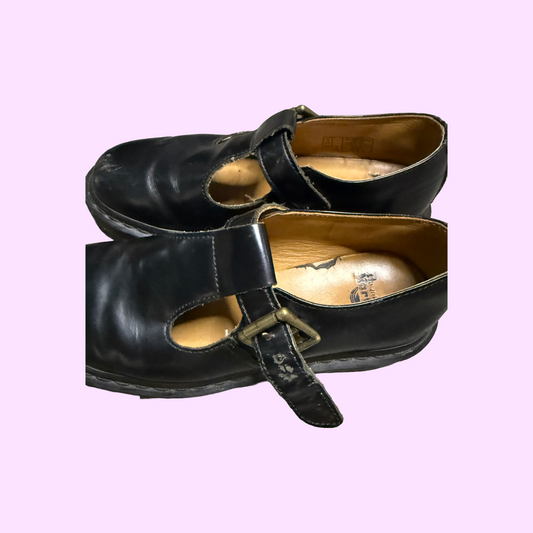 Dr Martens Mary Janes