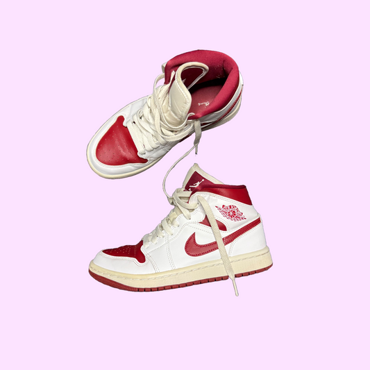 Nike Air Jordan - White & Red